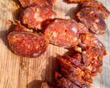 Magyaros házi pizza, ahogy a férjem szereti recept fázis 4 fotója