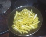 Foto del paso 5 de la receta: Cinta de lomo en escabeche con pimiento asado y papas fritas