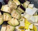 Foto langkah ke 2 dari resep 86.) Sayur tahu terong.