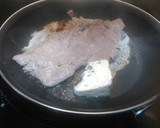 Foto del paso 2 de la receta: Bistec de Ternera con Salsa Roquefort