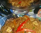 Foto langkah ke 6 dari resep Bihun goreng.