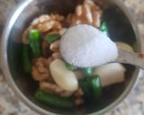 वाॅलनट चटणी (walnut chutney recipe in marathi) रेसिपी स्टेप 2 फोटो