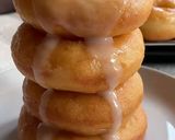 Foto langkah ke 5 dari resep Glazed Donut.