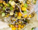 A picture of step 5 of Leftovers diet beans salad in tacos 🌮.