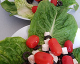 Foto del paso 2 de la receta: Ensalada de tomates y feta