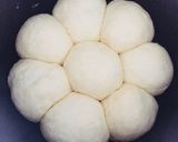 Hình bước làm 9 của món Bánh mì sữa nhân thịt phô mai hoặc mứt dứa