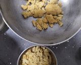 ચુરમા લાડુ(લાડવા)(ladava recipe in gujarati) રેસીપી સ્ટેપ2ફોટો