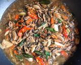 Foto langkah ke 2 dari resep Tumis kerang ijo.