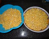 A picture of step 1 of Chilean Humitas.