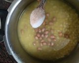 A picture of step 6 of Split Pigeon Peas and Barely porridge (Toor dal tikho khichdo).