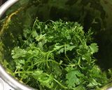 A picture of step 7 of Palak paneer.