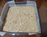 Foto langkah ke 1 dari resep Banana Cake enak.