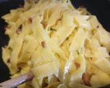 A picture of step 3 of Papardelle with speck and chanterelle mushrooms.