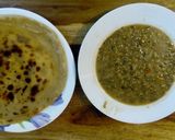 A picture of step 5 of Green grams(dengu) with chapati.
