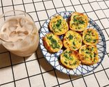 Hình bước làm 2 của món Bánh mì bơ tỏi nồi chiên không dầu