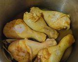 Foto langkah ke 1 dari resep Ayam Kecap Manis Pedas.