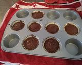 Foto del paso 9 de la receta: Magdalenas de chocolate rellenas de chocolate blanco