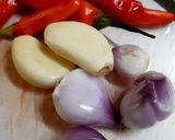 Foto langkah ke 3 dari resep Oseng kulit melinjo.