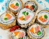 Hình bước làm 3 của món Kim bap chiên xù