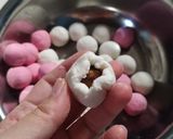 Foto langkah ke 4 dari resep Klepon Merah Putih.