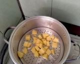 Foto langkah ke 1 dari resep Donat Kentang Kampung Fluffy Lembut Empuk.