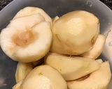 Foto del paso 1 de la receta: Peras en almíbar especiado