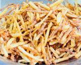 ঝুরো আলুভাজা (jhuro aloo bhaja recipe in Bengali) রেসিপি ধাপ - 4 ছবি