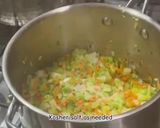 A picture of step 1 of Chicken soup with dumplings.