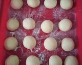 Foto langkah ke 4 dari resep Donat Kentang Empuk dan Lembut.