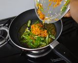 गाजर मिर्च वाला अचार (Gajar mirch wala achar recipe in hindi) रेसिपी चरण 4 फोटो