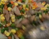 Foto langkah ke 2 dari resep Nasi goreng hongkong.
