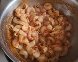 A picture of step 4 of Tomato Macaroni.