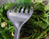 Foto langkah ke 3 dari resep Tumis kangkung.
