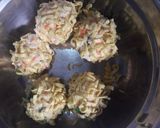 Foto langkah ke 4 dari resep Bola Tahu Balur Mie.