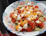 Foto del paso 3 de la receta: Ensalada con huevo y langostinos