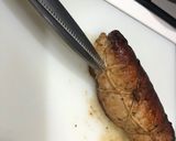 Foto del paso 10 de la receta: Rollitos de lomo rellenos de verdura y guarnición de ensalada campera