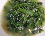 吻仔魚菠菜的食譜步驟2照片