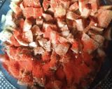 Foto del paso 3 de la receta: Carne con papas, cebolla y muzarella al horno