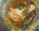 Foto del paso 1 de la receta: Pollo al horno saborizado con 2 ensaladas