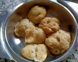 A picture of step 3 of Dahi Vada.
