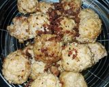 Foto langkah ke 2 dari resep Semur Bola-bola Daging Cincang.