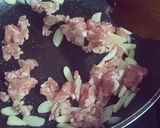 รูปขั้นตอนการทำที่ 3 ของ เต้าหู้ไข่ย่างผัดโต้เหมี่ยวหมูสับ
