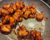 Foto langkah ke 5 dari resep Chicken with gochujang sauce.