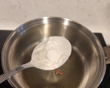 Foto del paso 2 de la receta: Macarrones con bechamel de romero y guindilla
