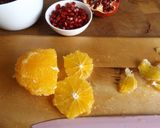Foto del paso 1 de la receta: Manjar chocolateado con naranja y granada