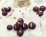 ઓટ્સ પીનટ ચોકલેટ લાડુ (Oats Peanut Chocolate Ladoo Recipe In Gujarati) રેસીપી સ્ટેપ5ફોટો