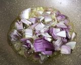 A picture of step 7 of Green Chilli Chicken Mince Curry.