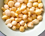 Foto del paso 2 de la receta: Patatas minis con costillas