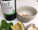 Une image de l'étape 4 de Spaghettis de courgette et pesto d’avocat.