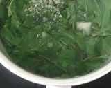 Foto langkah ke 3 dari resep Sayur bening daun singkong dan sambal.